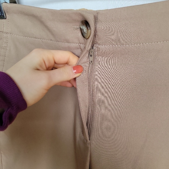 Ann Taylor | Women's Beige Petite High Rise Kate Wide Leg Crop Pant -Size 2P - Picture 11 of 13